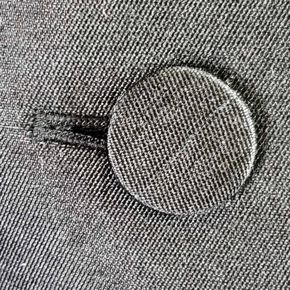 Talbots Blazer Women's Plus Size 14W Black Silk Pockets Jacket 3-Button - Picture 4 of 8